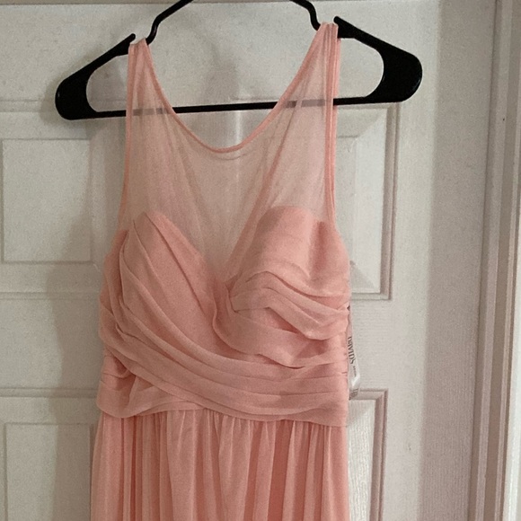 Size 8 David’s Bridal Bridesmaid dress - Picture 2 of 5